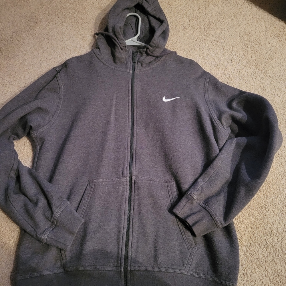 Nike zip up hoodie